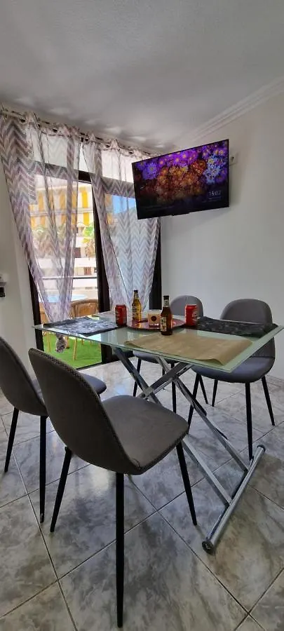 Summerland Sunset Los Cristianos  Apartment